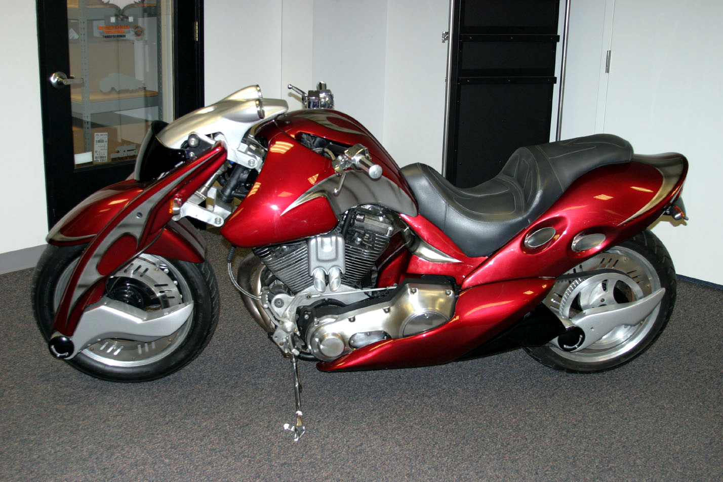 1995-ApacheWarriorV-Twinb.jpg